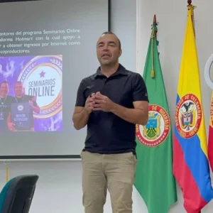 Carlos Londoño (emprendedor digital) impulsando la transformación digital de la comunidad hispana