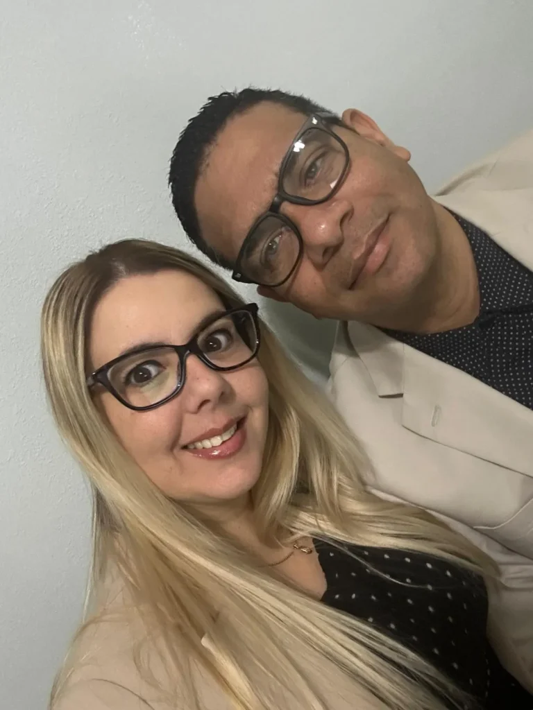 Una marca gris que ilumina: el viaje de libertad y emprendimiento de un cubano en EEUU